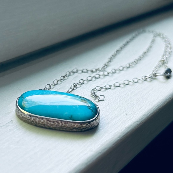 Large natural Kingman Turquoise pendant stone necklace in sterling silver wchain - Picture 3 of 15